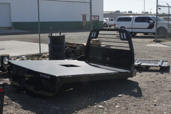 2022 CROWNLINE RRDH102 - Image 2
