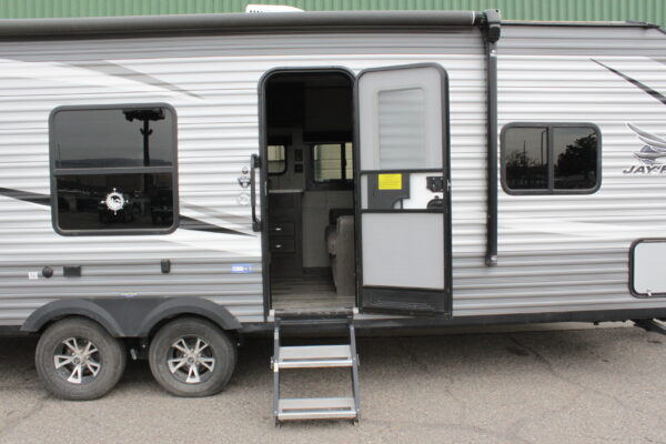 2021 Jayco Camp Trailer - Image 8