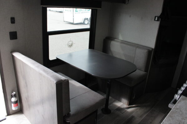 2021 Jayco Camp Trailer - Image 10