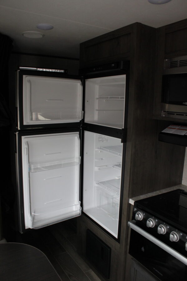 2021 Jayco Camp Trailer - Image 18