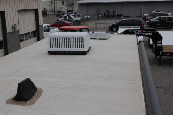 2021 Jayco Camp Trailer - Image 19