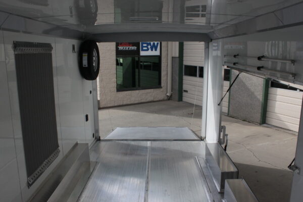 2025 SUNDOWNER 8.5'x20' CUSTOM ALUMINUM SIDEXSIDE HAULER - Image 10