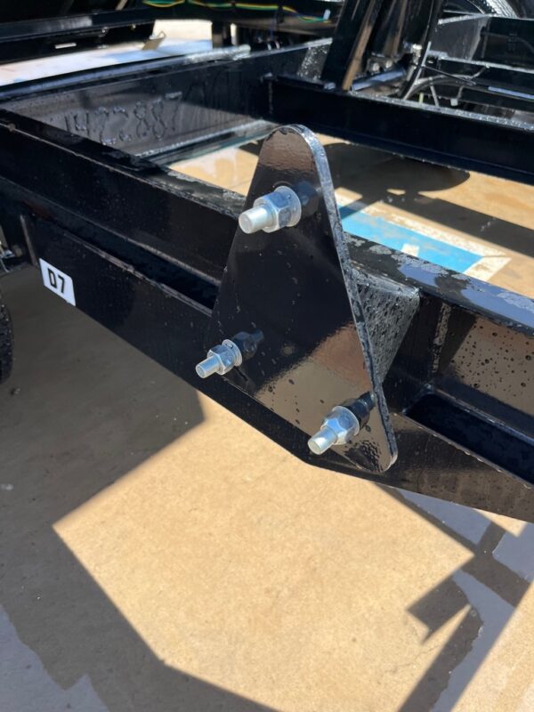 2025 PJ LOW PRO DUMP 7'X14' 14K RATED - Image 12