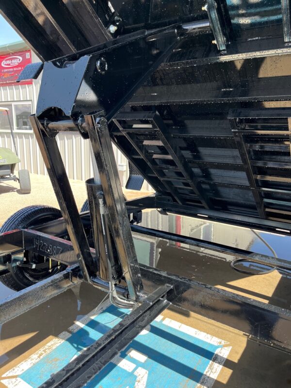 2025 PJ LOW PRO DUMP 7'X14' 14K RATED - Image 6