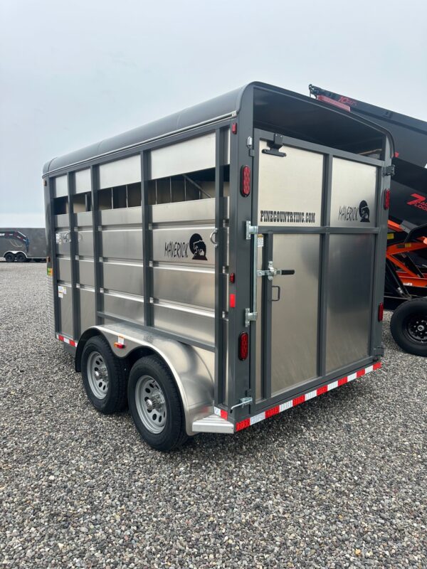 MAVERICK 2 HORSE 13 BUMPER PULL TRAILER - Image 4