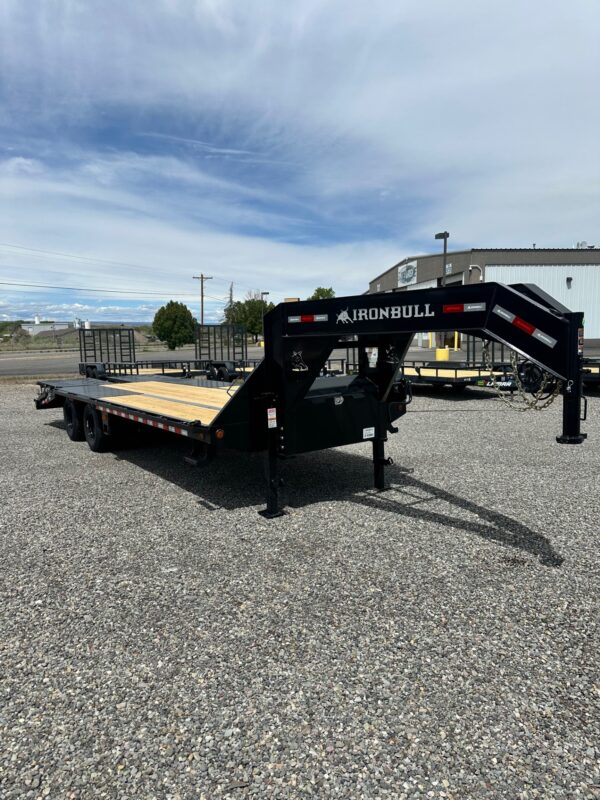 2025 Ironbull 25' Black Tandem Dual Gooseneck - Image 4