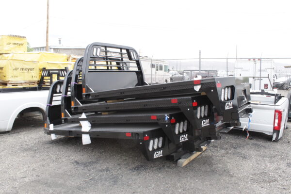 CM 56-58'' CA 8.5' SRW Flatbed