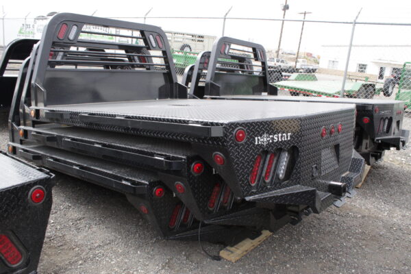 NORSTAR 56-58'' CA 8.5' SRW Flatbed