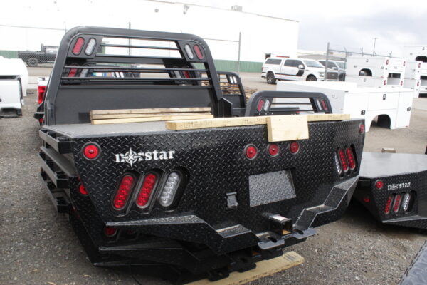 NORSTAR 38-42'' CA 6.5' Flatbed