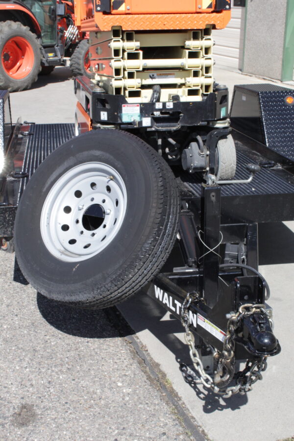 2023 Walton, Low Pro Man Lift Trailer - Image 2