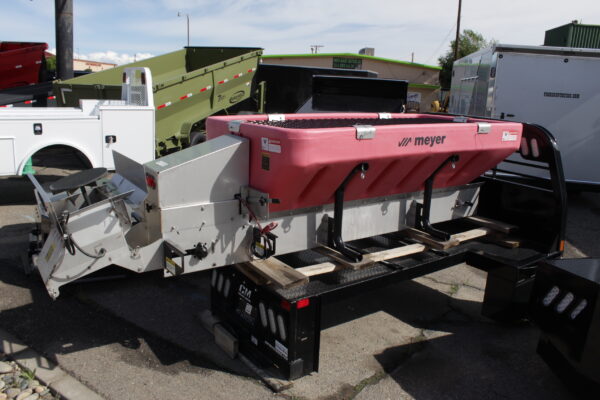 8' Polyhawk Insert Spreader