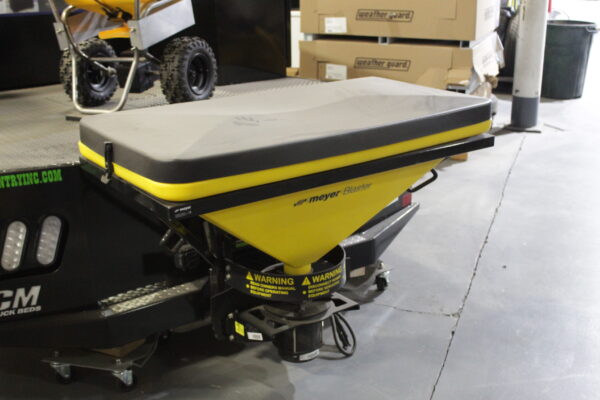 Blaster 350 Tailgate Spreader