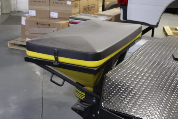 Blaster 350 Tailgate Spreader - Image 3