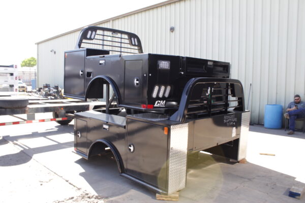 CM 57'' CA 8.5' DRW Tradesman