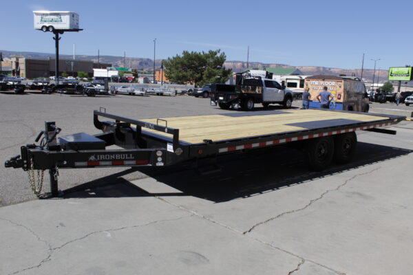 2026 IRONBULL 22' 14k Deckover Tilt Trailer - Image 3