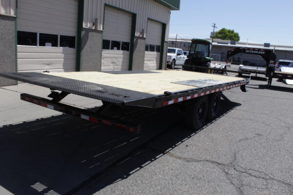 2026 IRONBULL 22' 14k Deckover Tilt Trailer - Image 5
