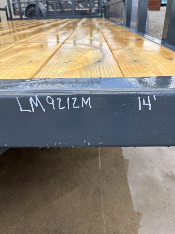 2025 LAMAR UC831423 - Image 2