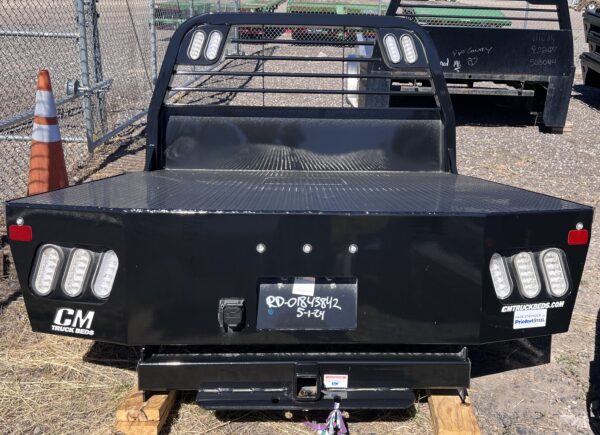 CM TRUCK BED 58'' CA 8.5' DRW Flatbed - Image 2