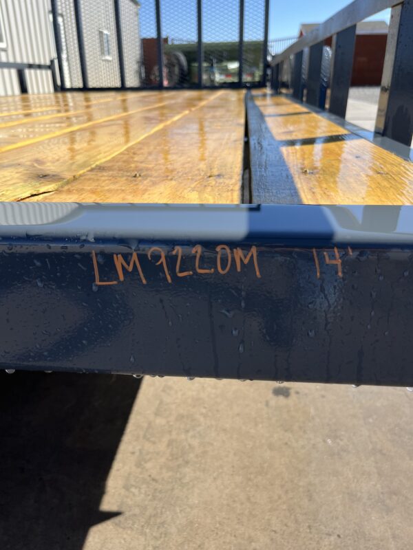 2025 LAMAR UC831413 - Image 2