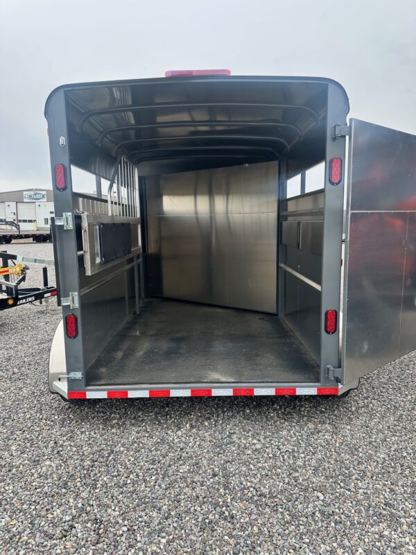 MAVERICK 2 HORSE 13 BUMPER PULL TRAILER - Image 2