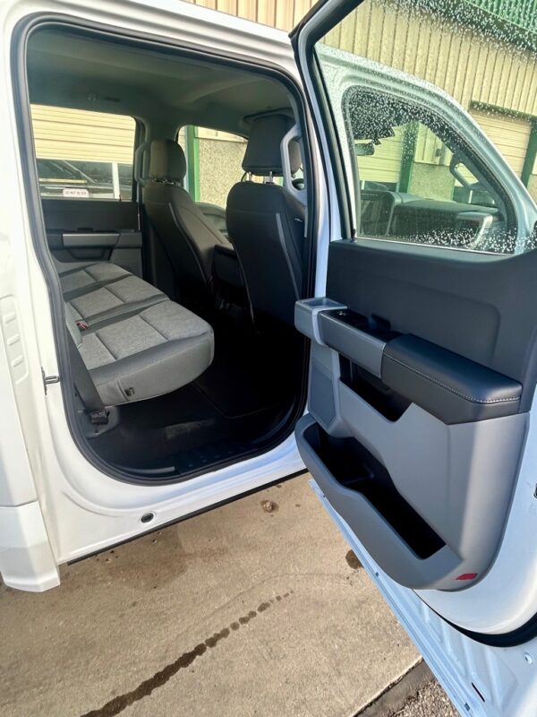 2024 FORD F350 - Image 10