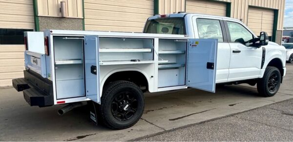 2024 FORD F350 - Image 8