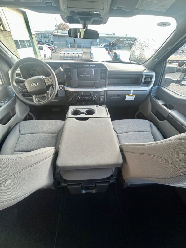 2024 FORD F350 - Image 18