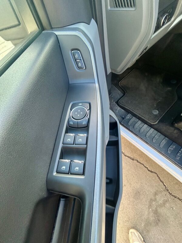 2024 FORD F350 - Image 19
