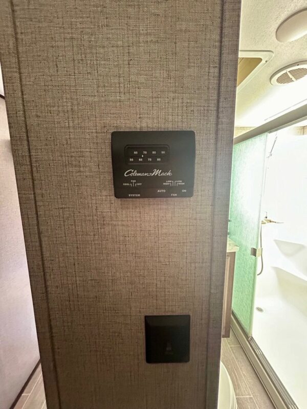 2020 KEYSTONE 321 RS CE - Image 15