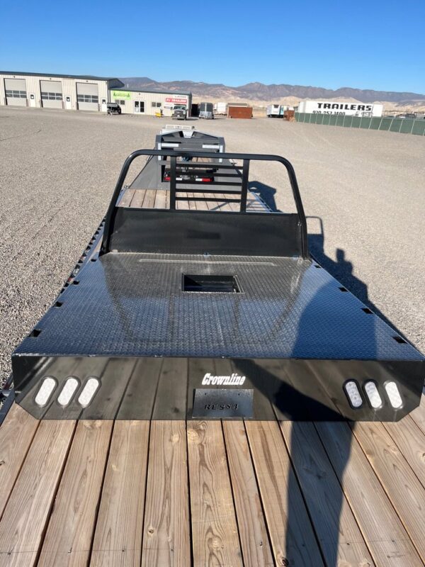24 CROWNLINE RES84 TB - Image 10