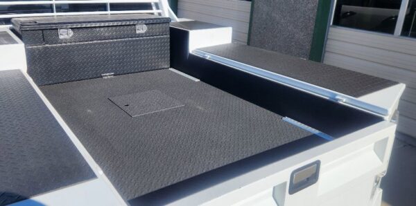 24 CHEVROLET SILVERADO 3500 VH - Image 7