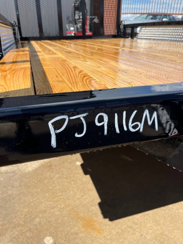 25 PJ 83X12TARG UT - Image 8