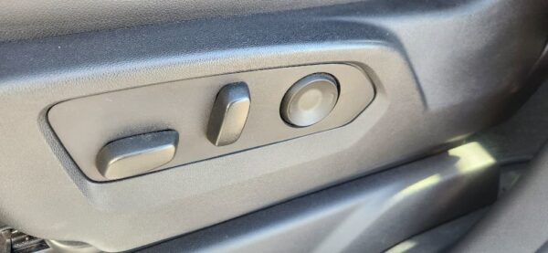 24 CHEVROLET SILVERADO 3500 VH - Image 24
