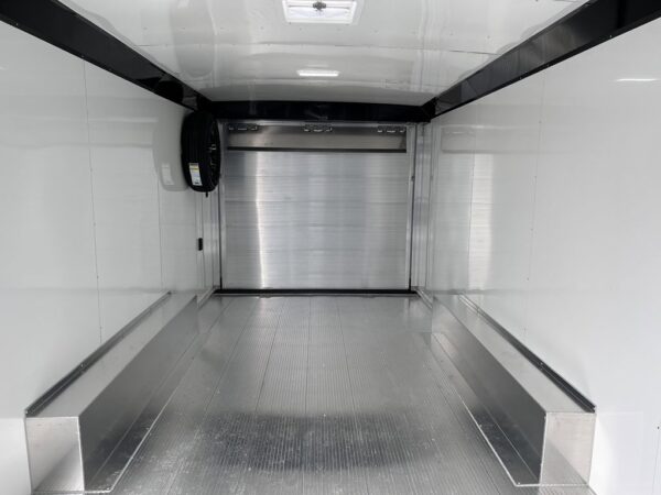 24 SUNDOWNER RCS24BP ET - Image 30