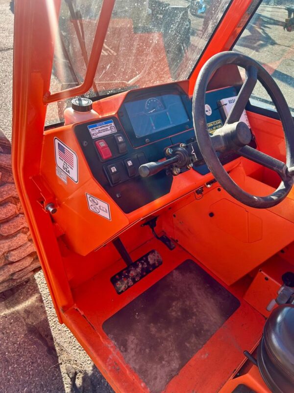 23 JLG SKYTRAK 6034 EQ - Image 5