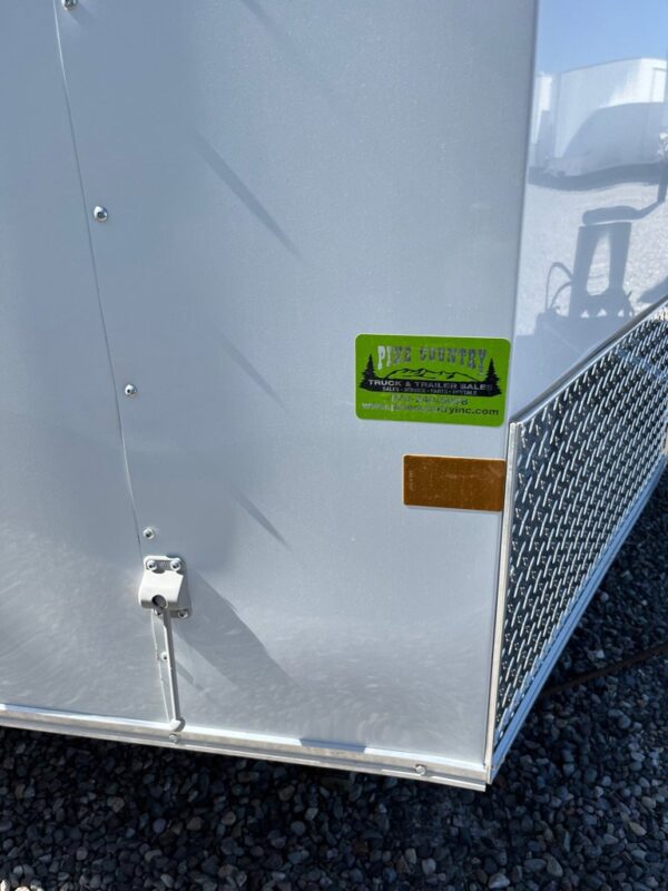 24 HAULMARK 8.5X20TADD ET - Image 5