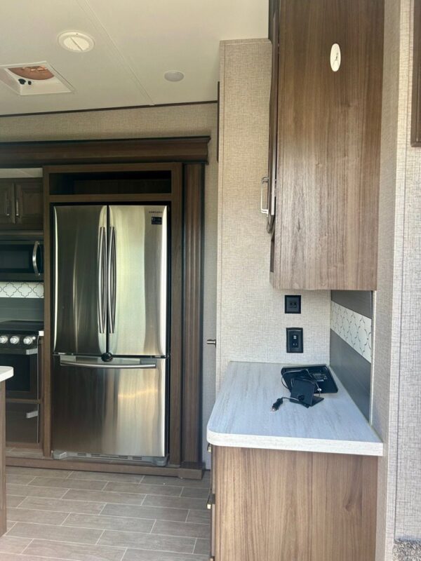 2020 KEYSTONE 321 RS CE - Image 8