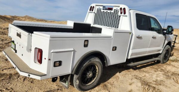 24 FORD F350 VH
