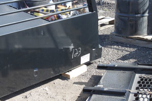 2022 CROWNLINE RRDH102 TB - Image 7