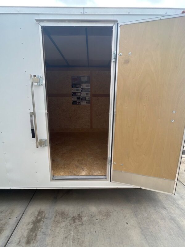 24 HAULMARK 8.5X20TADD ET - Image 7