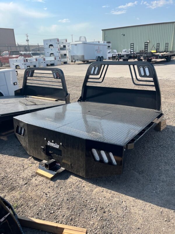 24 CROWNLINE RRS84 TB