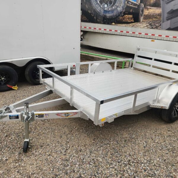 SILVER 76”X10’ UTILITY
3K SINGLE AXLE BUMPER PULL
