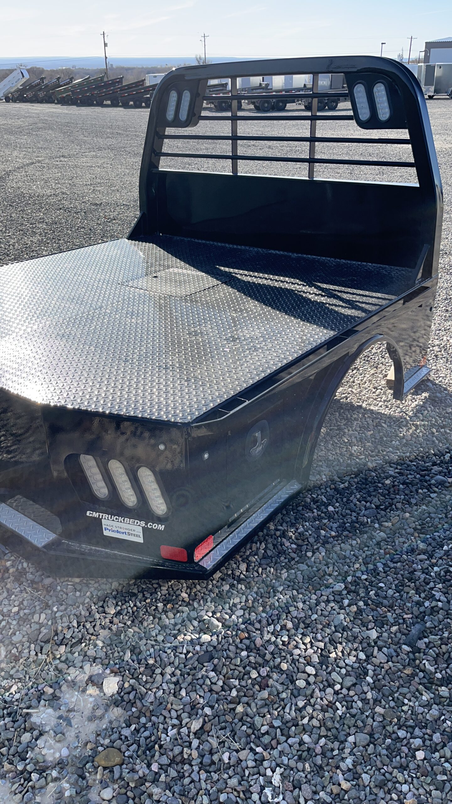 2024 CM SK-01843842 38'' CA 6.5' SRW Flatbed - Image 3