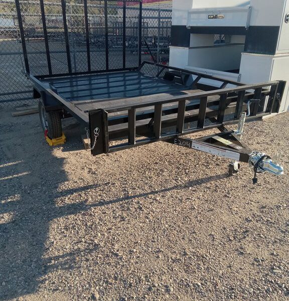 BLACK 73”X108” UTILITY ATV
SINGLE AXLE BUMPER PULL
ECHO