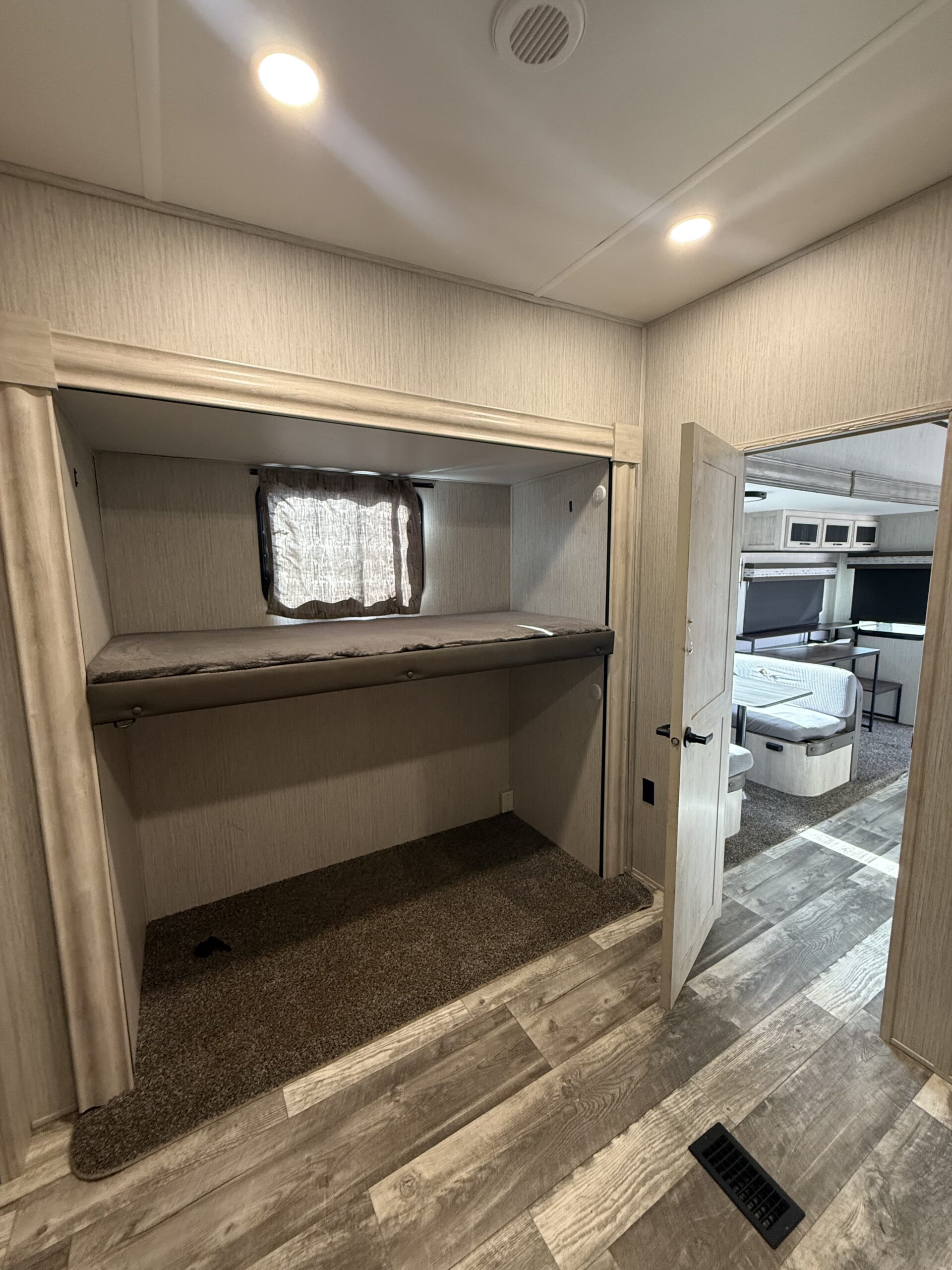 2022 Forest River M-384QBOK - Image 25