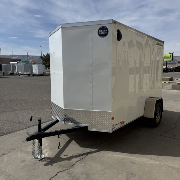 WELLS CARGO FAST TRACK 6'X10' ENCLOSED TRAILER