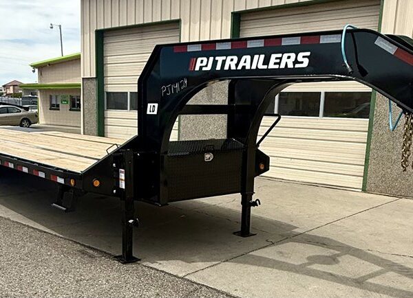 2026 PJ LDQ35A2BSWK 35' Tandem Dual GN Trailer