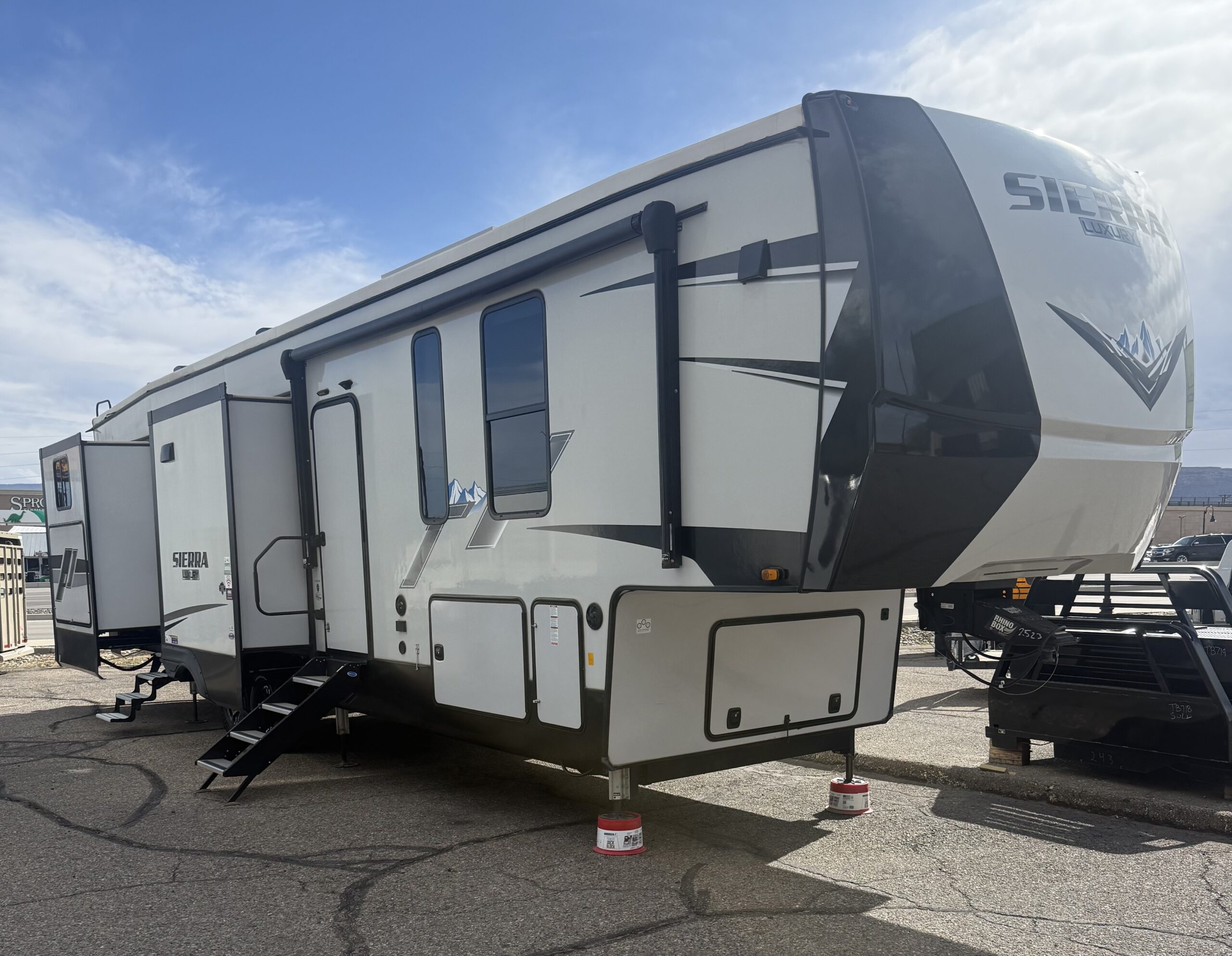 2022 Forest River M-384QBOK