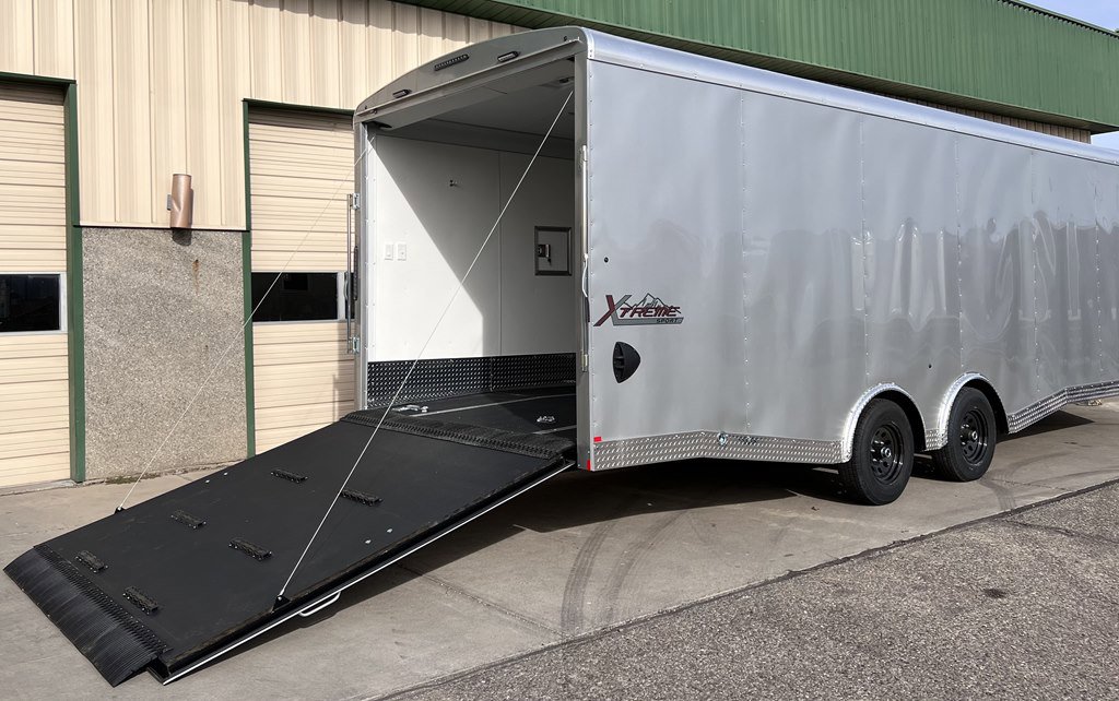 2023 TNT RT10228XTSPD 8.5X28 ENCLOSED SLED TRAILER - Image 11