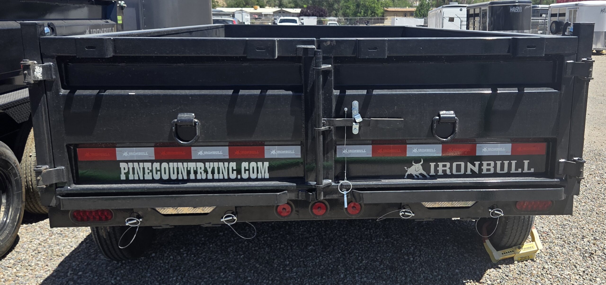 83"X14' 124K TANDEM AXLE DUMP TRAILER
BLACK - Image 10